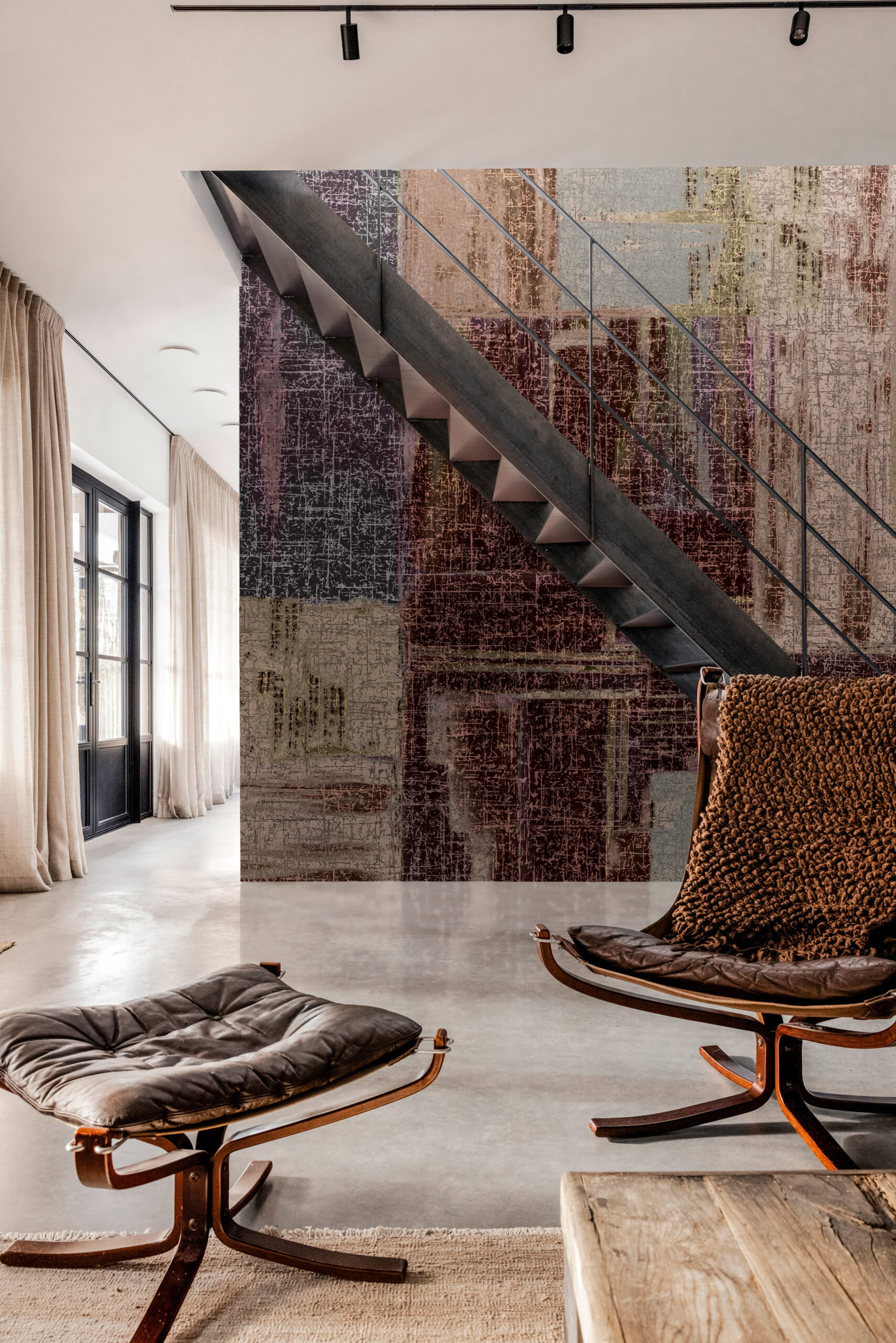 Daisy James | The Plane